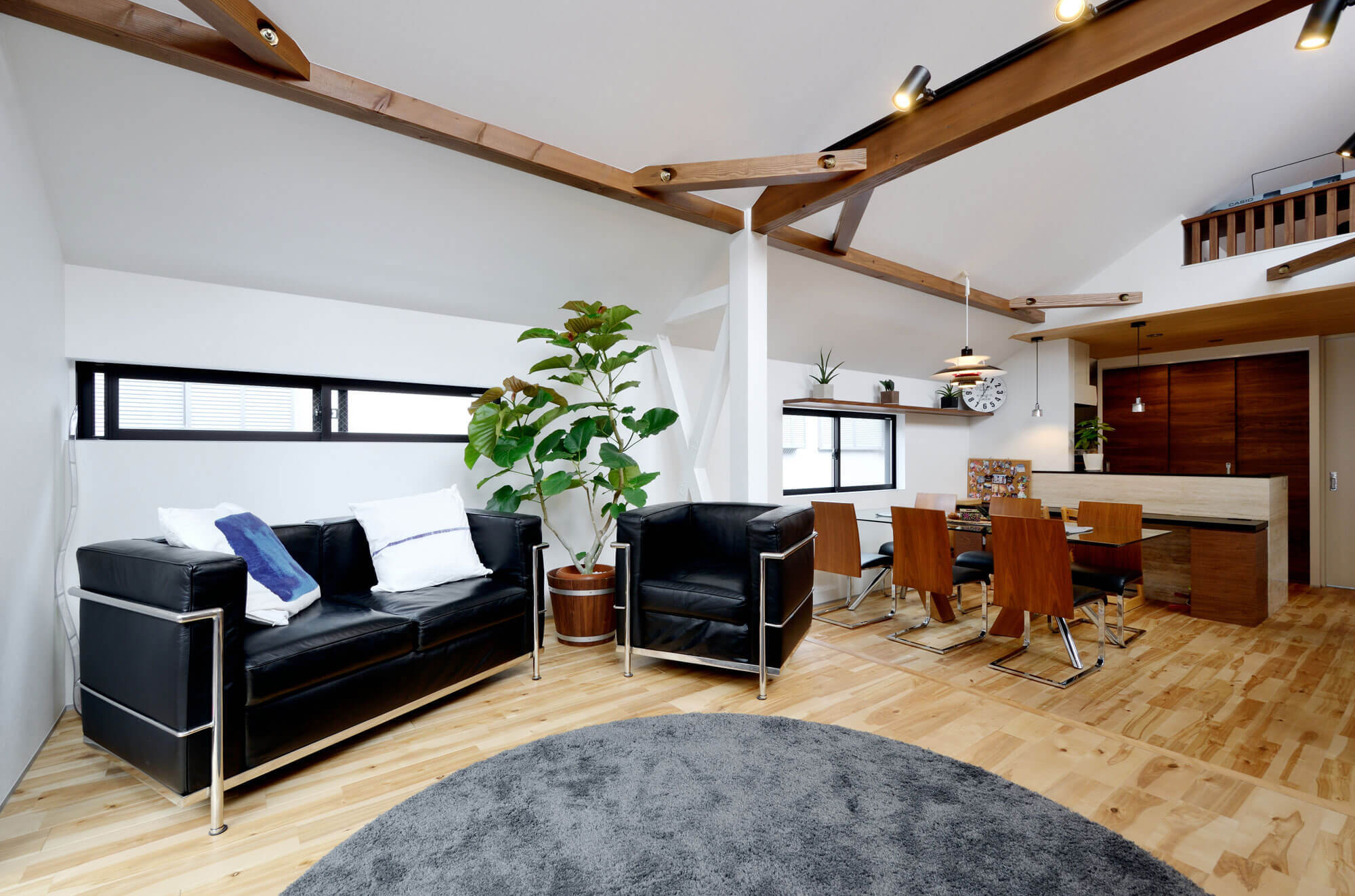 スキップフロアのリビング