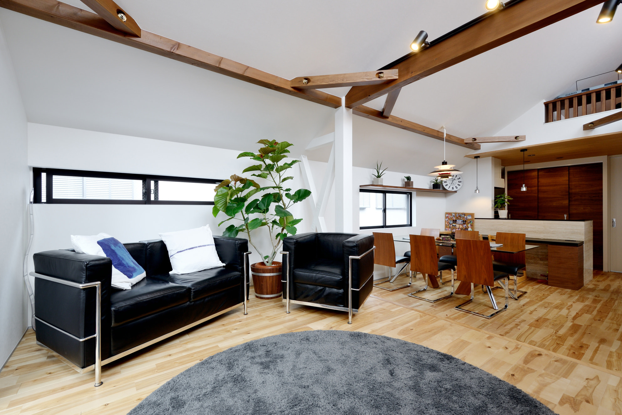 西海岸デザインのリビング