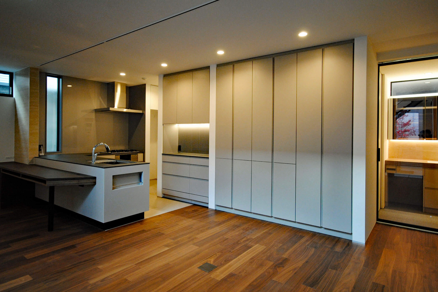 ワークデスクのある主寝室